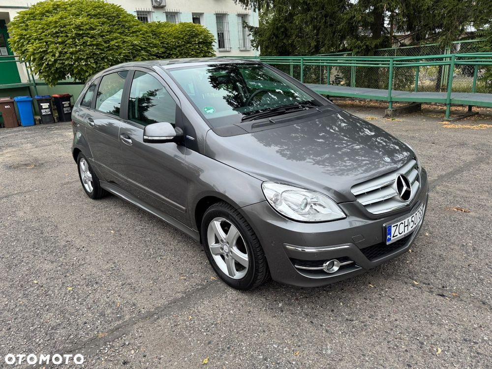 Mercedes-Benz Klasa B 180 - 3
