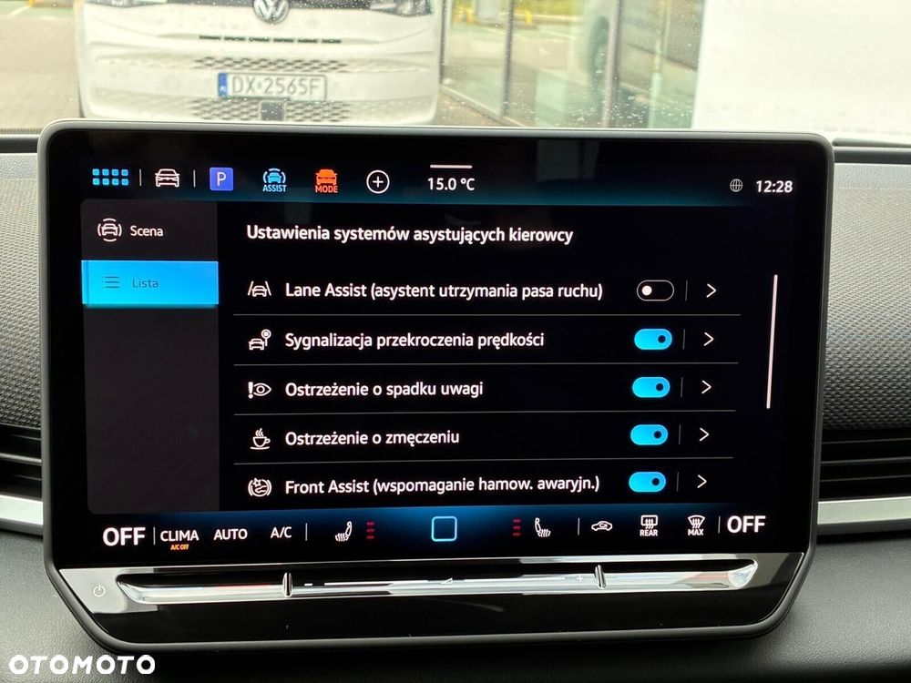 Volkswagen T-Roc - 17