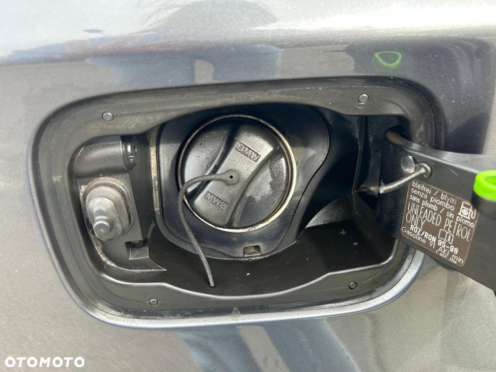 BMW Seria 1 - 19