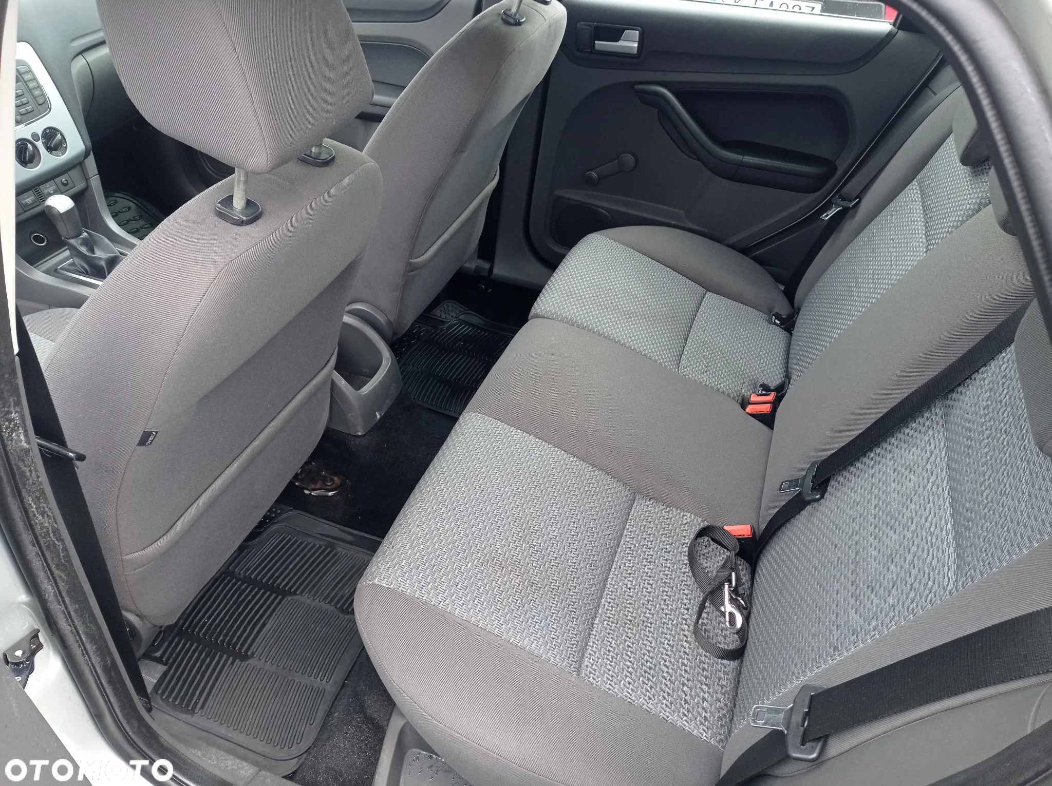 Ford Focus - 10