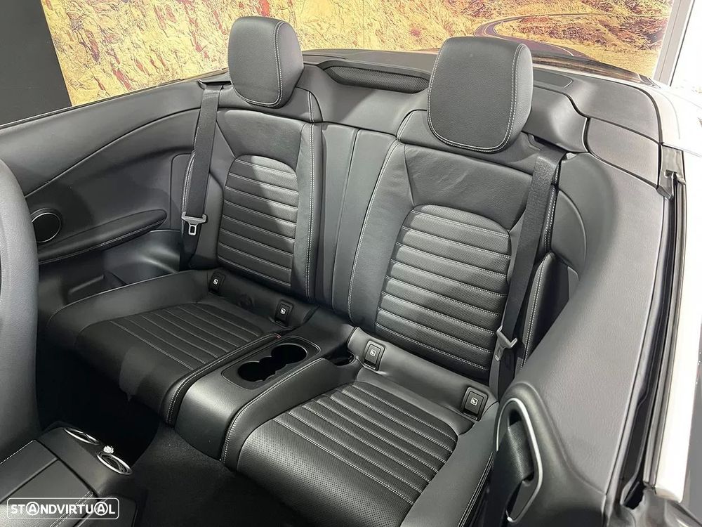Mercedes-Benz C 180 Cabrio AMG Line - 30