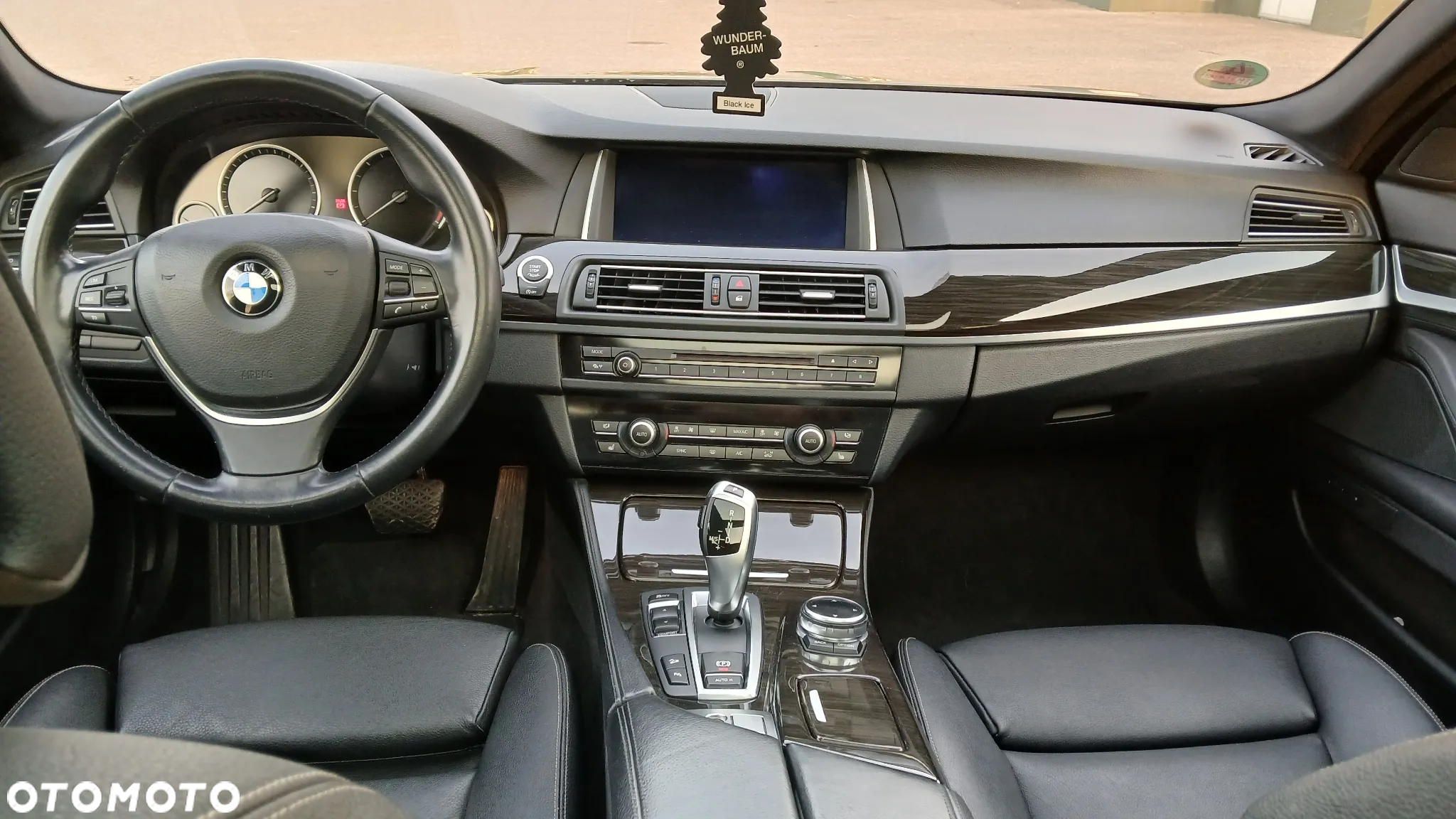 BMW Seria 5 535d xDrive Luxury Line - 10