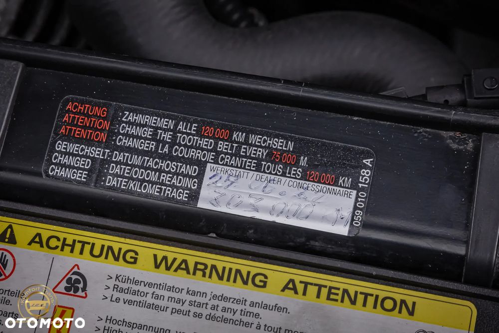 Audi A4 Avant 2.0 TDI DPF multitronic S line Sportpaket - 27