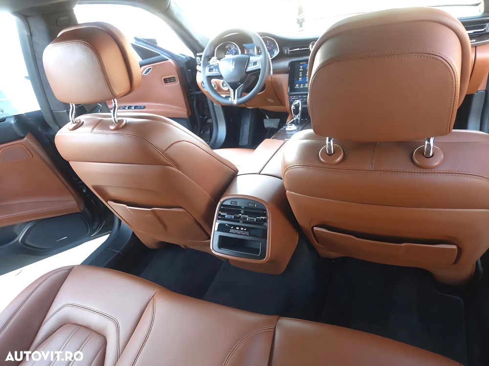 Maserati Quattroporte D GranLusso - 28