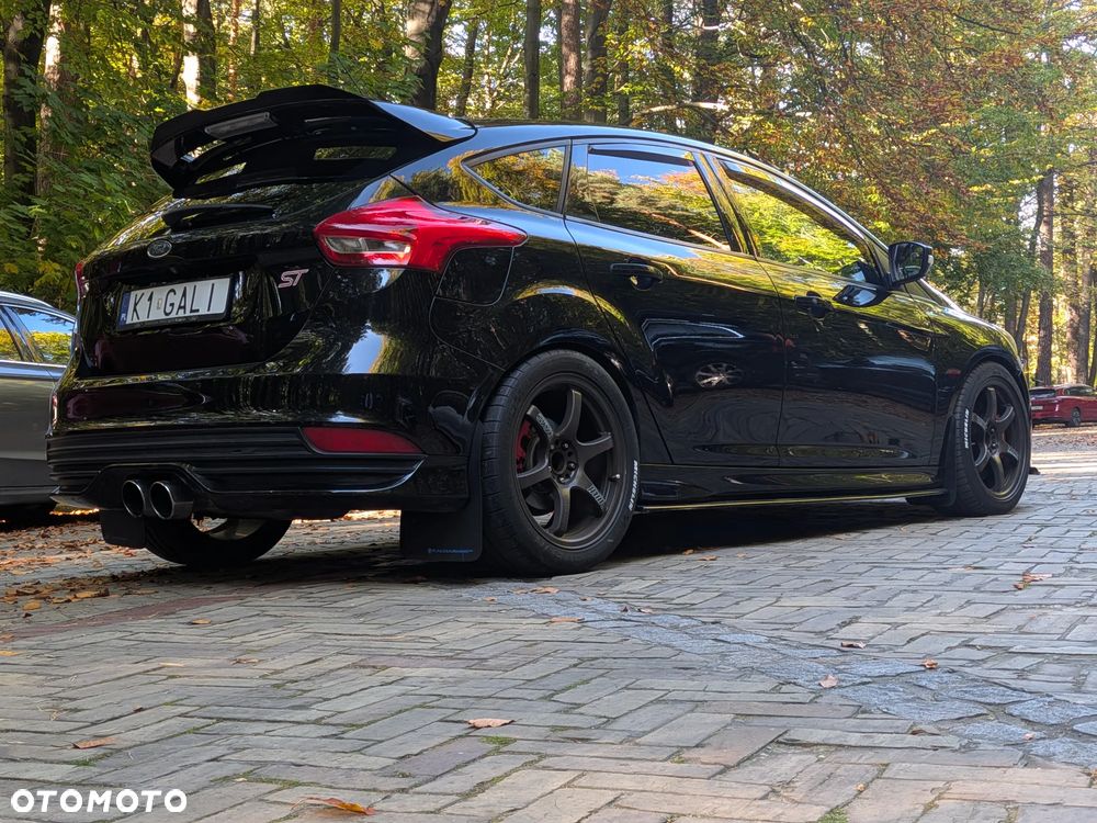 Ford Focus - 27