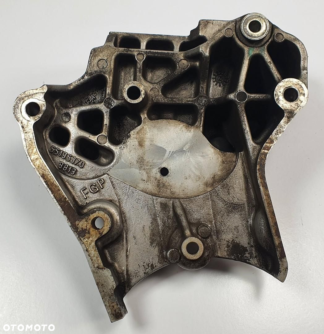 ŁAPA WSPORNIK SILNIKA ALFA ROMEO 159 JTD 55195370 - 6