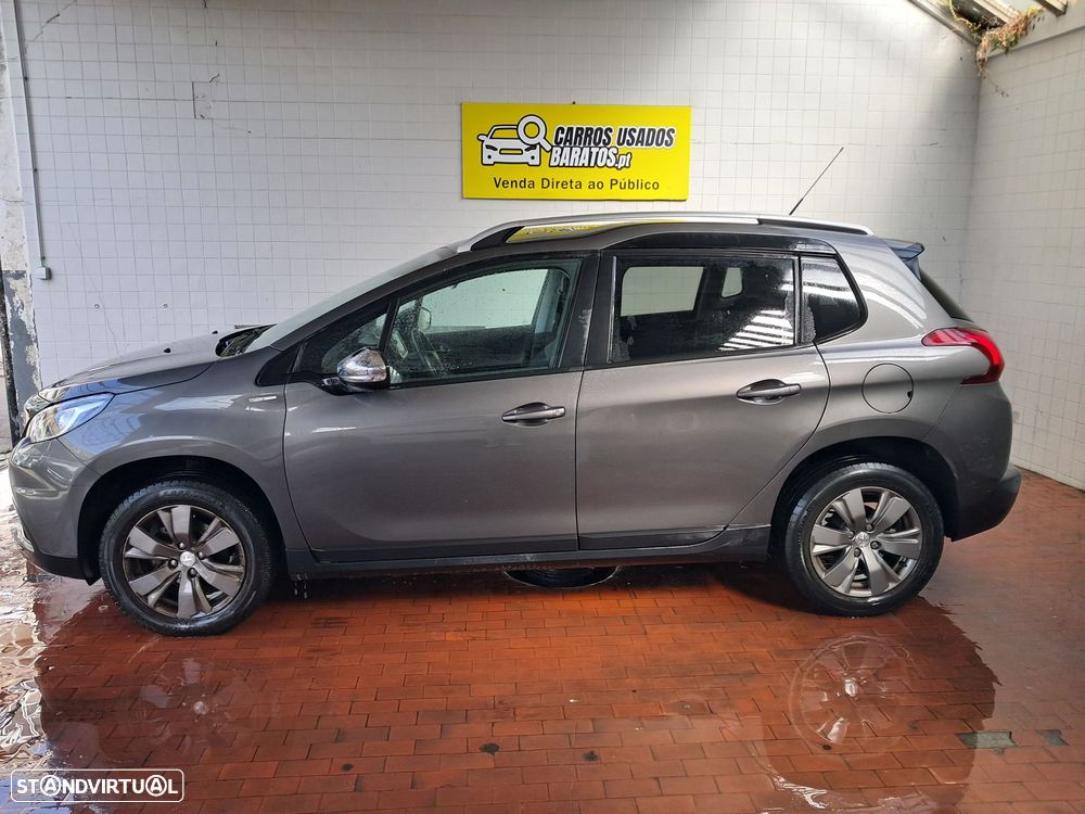 Peugeot 2008 1.2 PureTech Style - 3