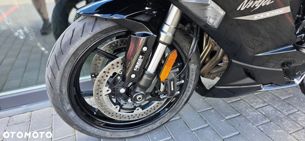 Kawasaki Ninja 1000 SX - 28