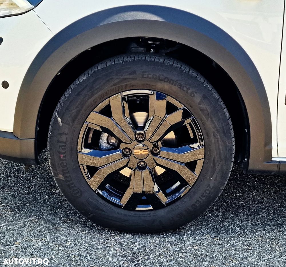 Dacia Sandero Stepway TCe 90 MT6 Extreme - 4