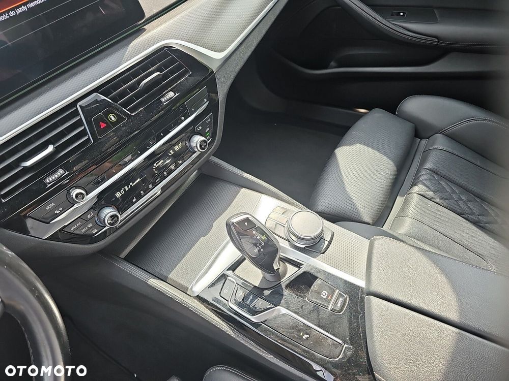 BMW Seria 5 - 18