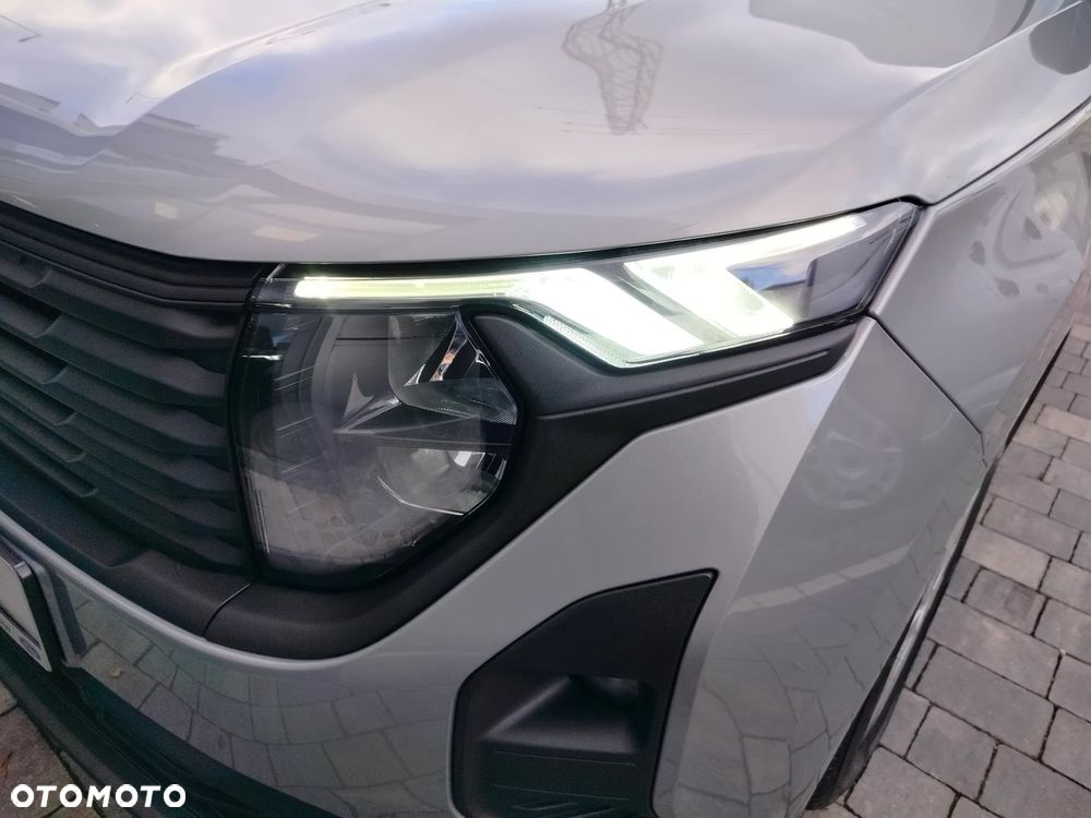 Ford Transit Courier - 23