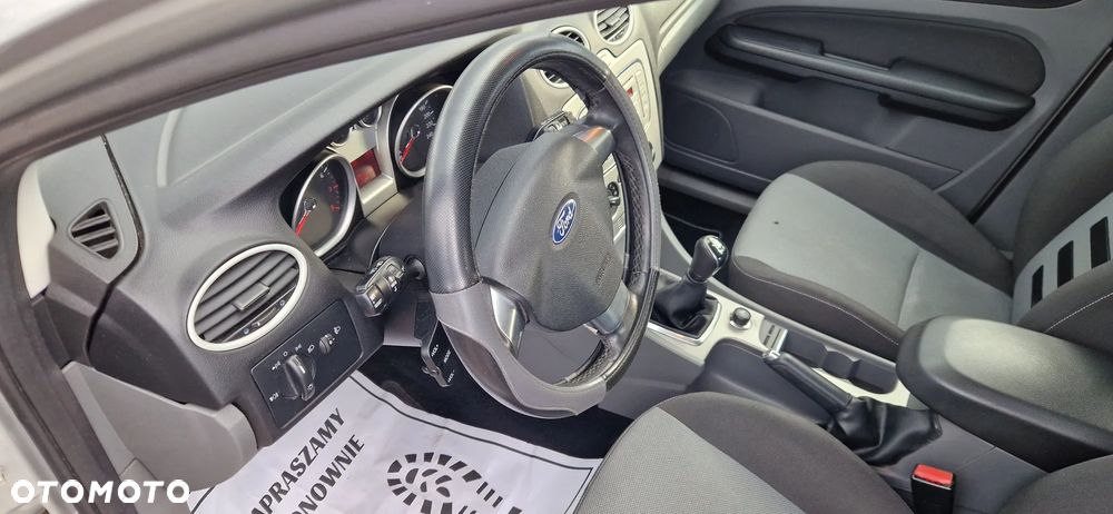 Ford Focus 1.6 Silver X - 19