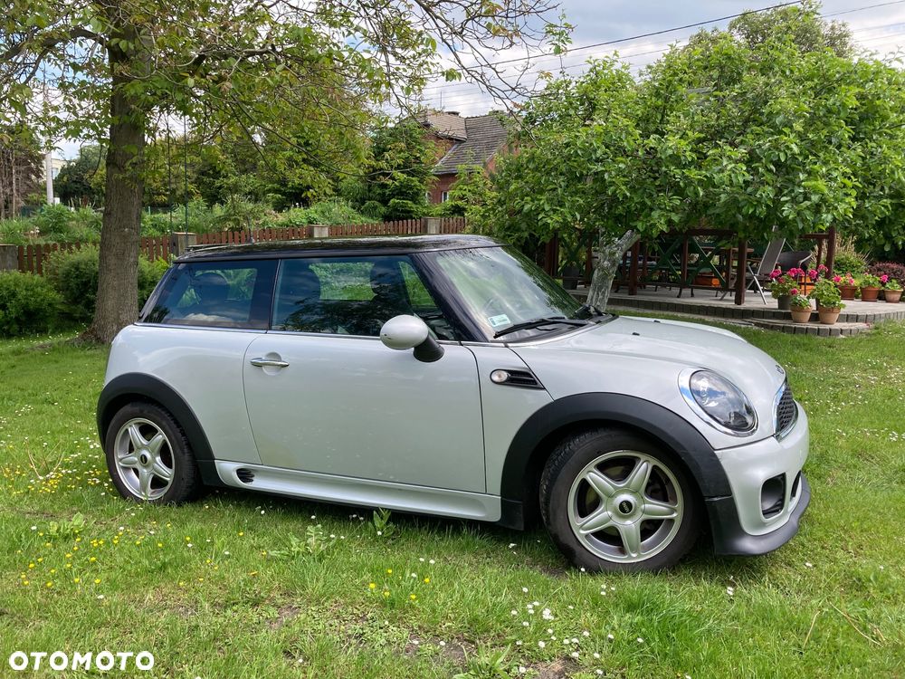 MINI Cooper D - 24