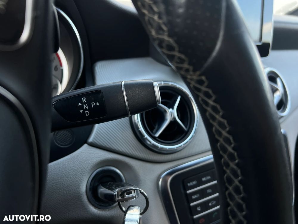 Mercedes-Benz CLA - 14