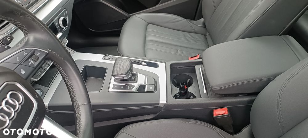 Audi Q5 35 TDI S tronic - 11
