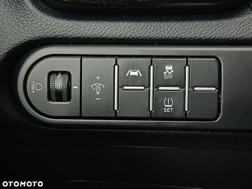 Kia Ceed - 20