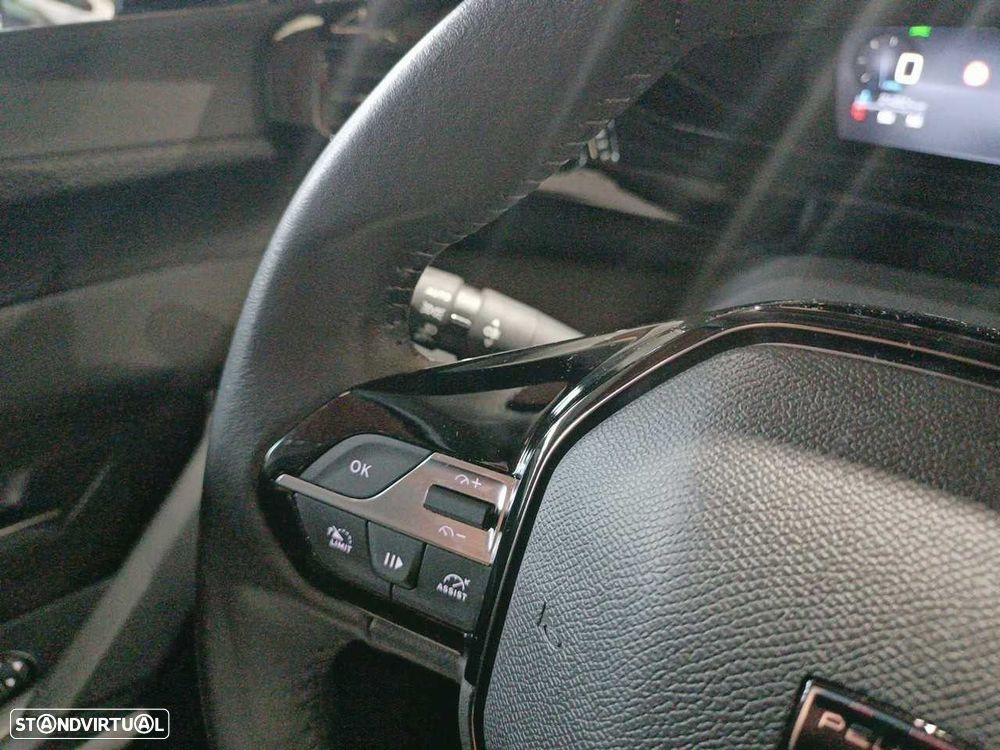 Peugeot 308 1.2 PureTech Active Pack - 17