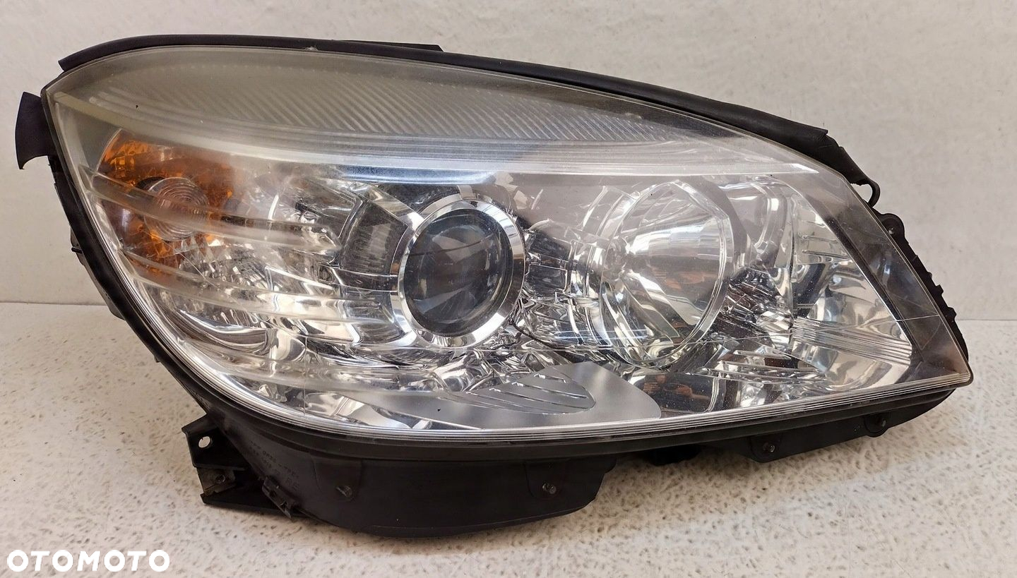 MERCEDES C W204 PRZED LIFT 06-11 PRAWA PRZEDNIA LAMPA H7 A2048208661 EU - 6