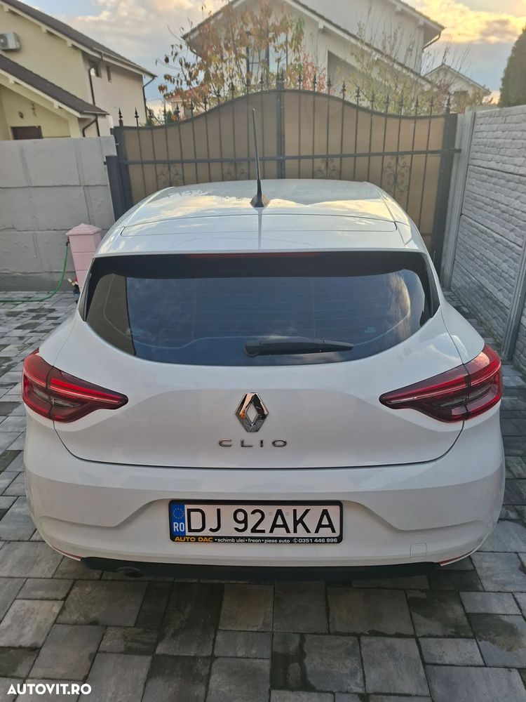 Renault Clio - 14