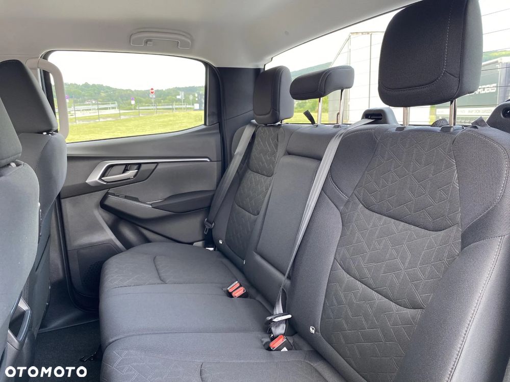 Isuzu D-Max 1.9 DC LS - 16