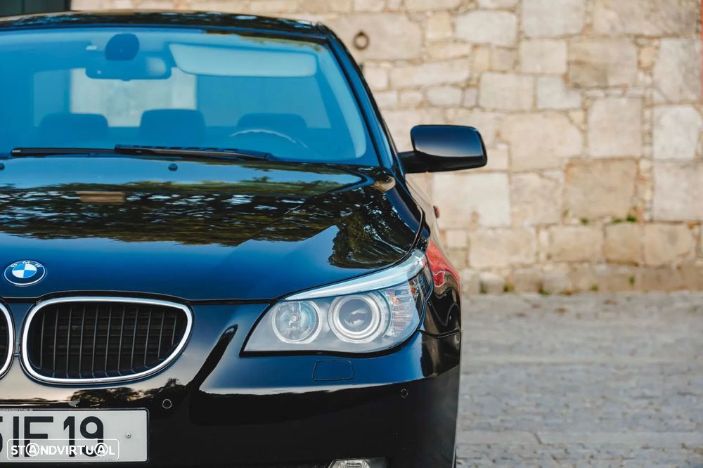 BMW 520 dA Touring Executive - 46