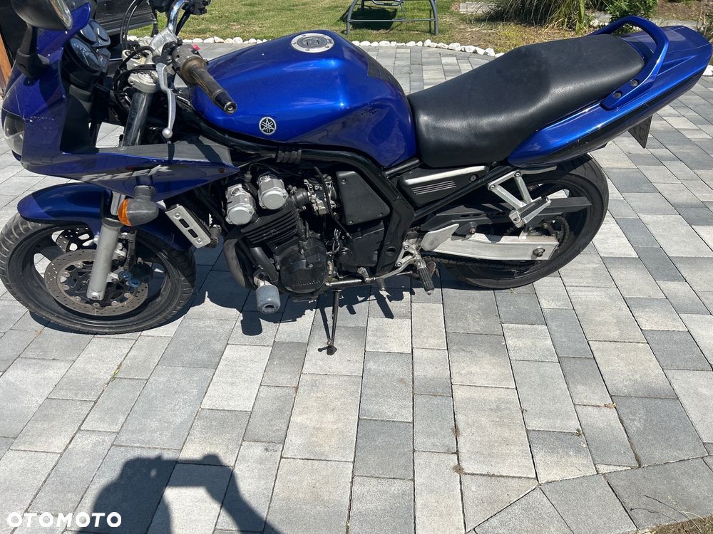 Yamaha FZS - 5