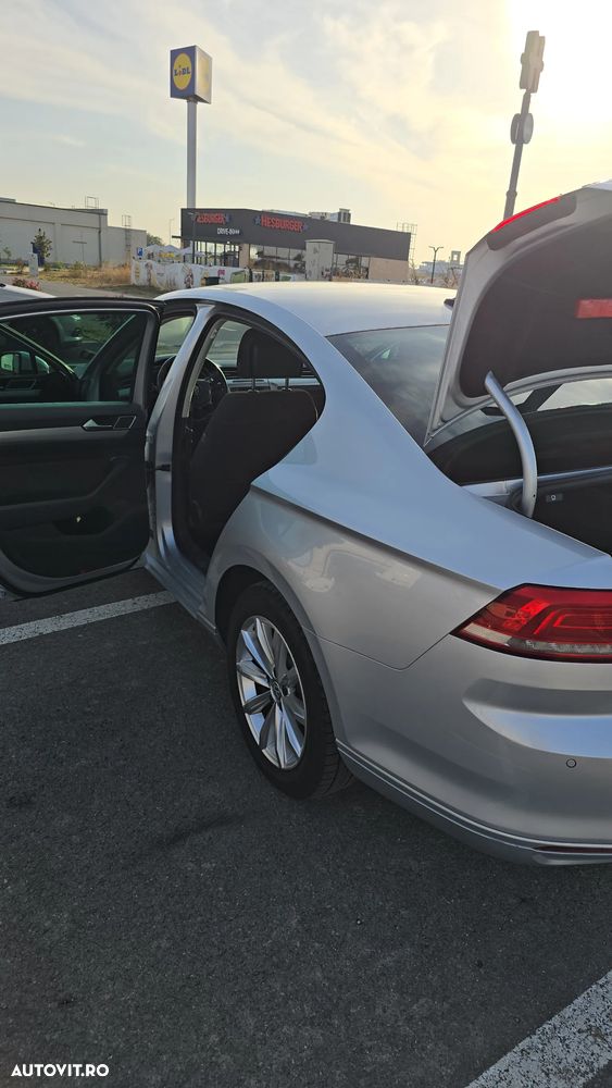 VOLKSWAGEN Passat 2016 — imagine 12