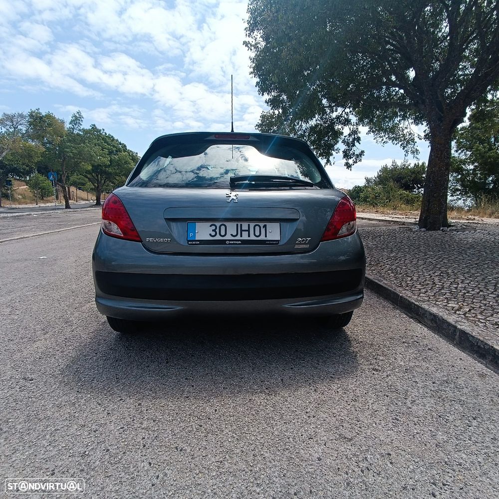 Peugeot 207 1.6 HDi 99g - 10