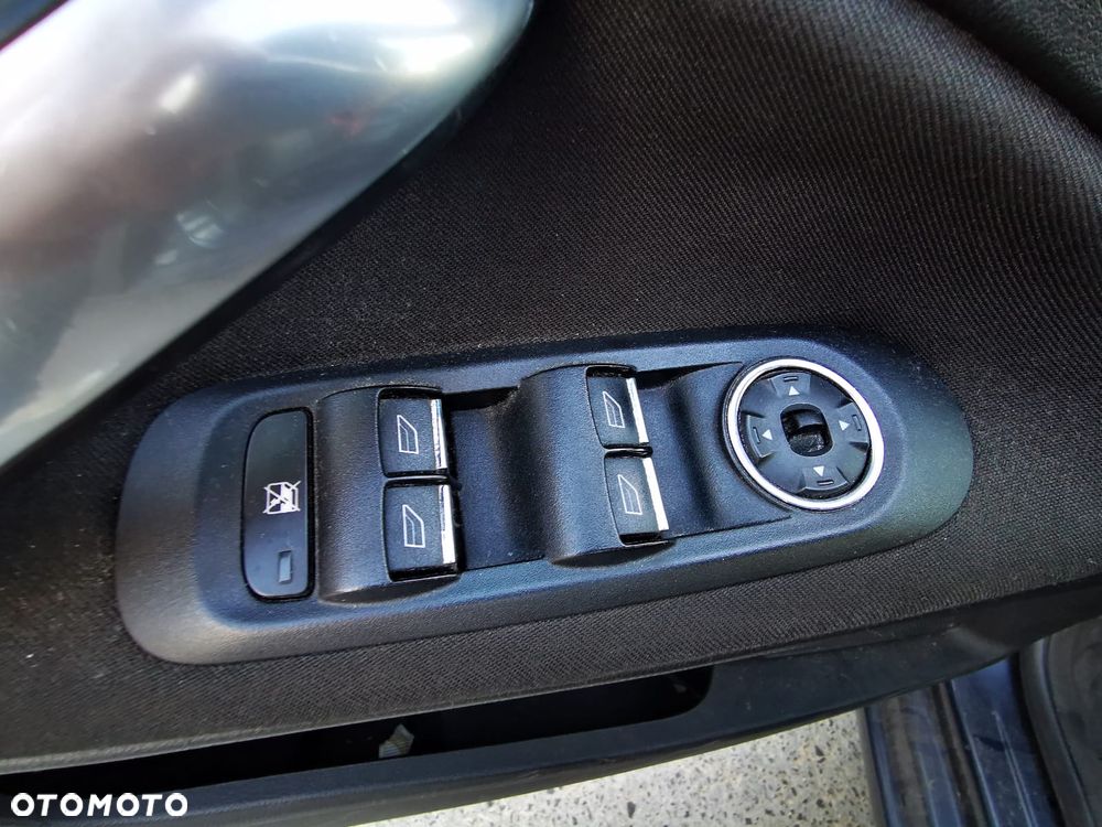 Ford Mondeo 2.0 Viva Trend - 17