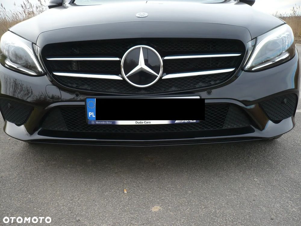Mercedes-Benz Klasa C 220 d 4MATIC 9G-TRONIC - 2
