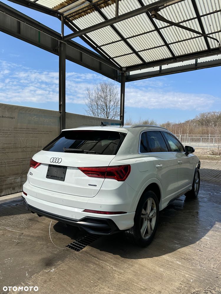 Audi Q3 45 TFSI Quattro S tronic - 4