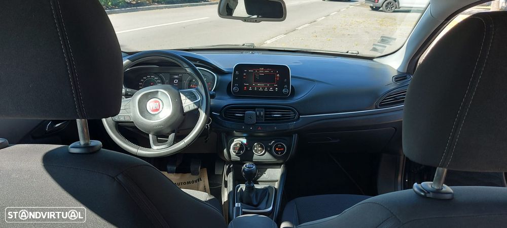 Fiat Tipo Station Wagon 1.6 M-Jet Lounge - 11