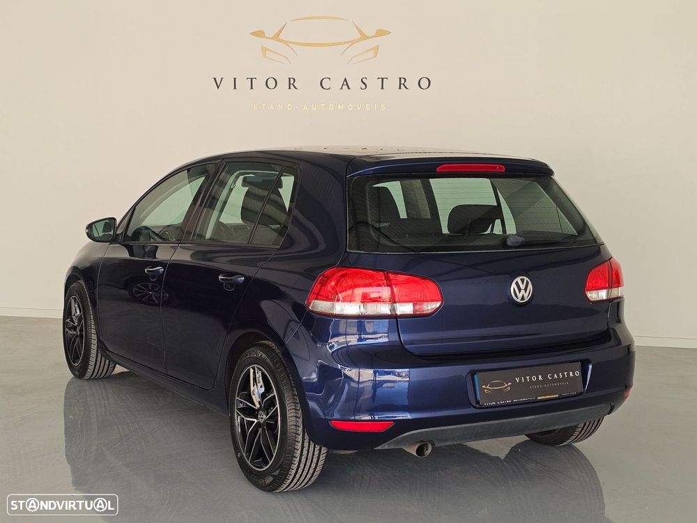 VW Golf 1.6 TDi Confortline - 5