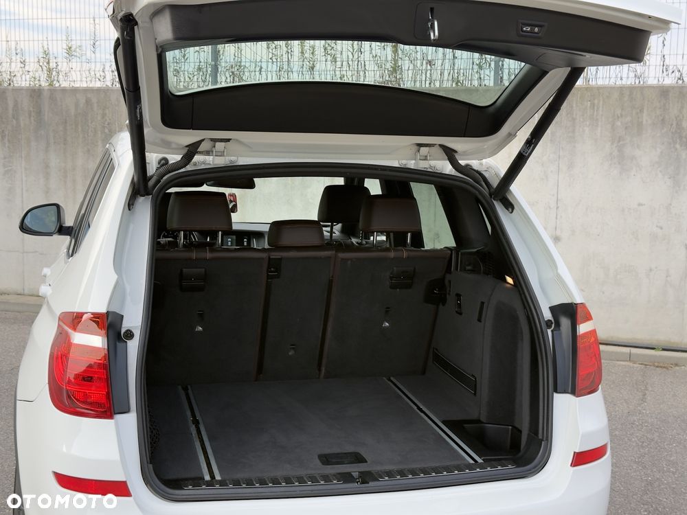 BMW X3 xDrive20d xLine - 15