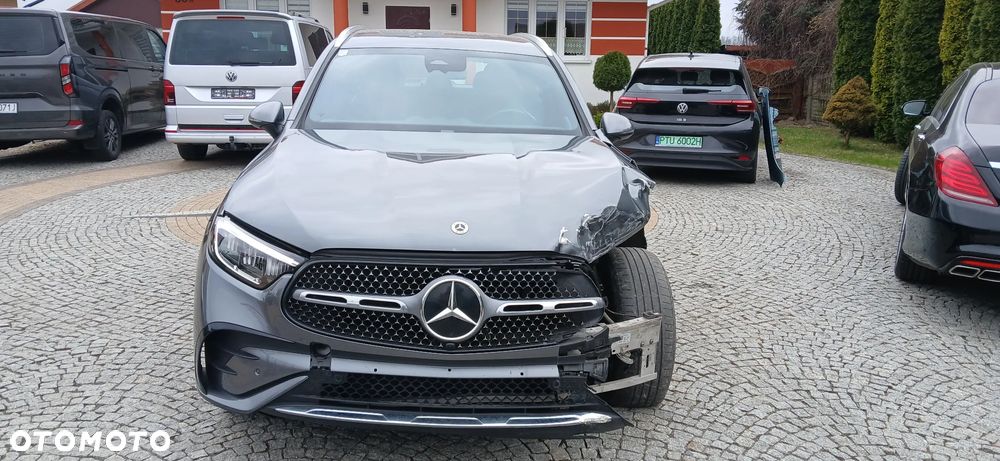 Mercedes-Benz GLC 200 mHEV 4-Matic AMG Line - 7