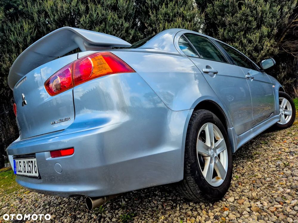 Mitsubishi Lancer - 14