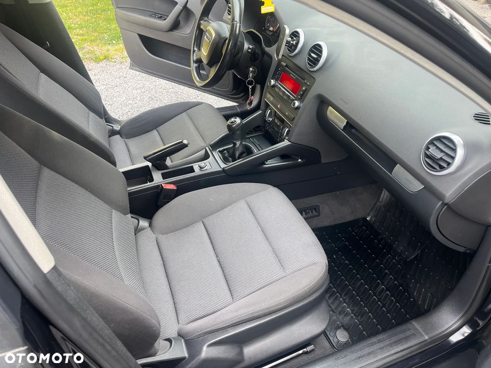 Audi A3 Sportback 1.9 TDI DPF Attraction - 13