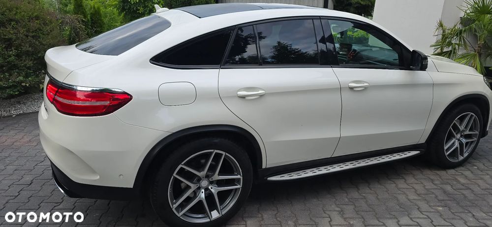 Mercedes-Benz GLE - 20