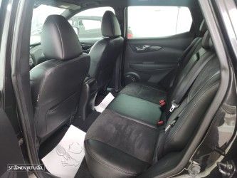 Nissan Qashqai 1.5 dCi N-Vision - 28