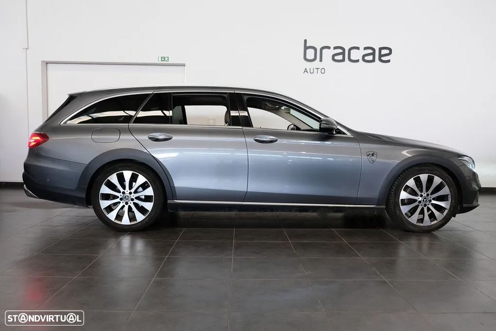 Mercedes-Benz E 220 d 4-Matic All Terrain Avantgarde - 5