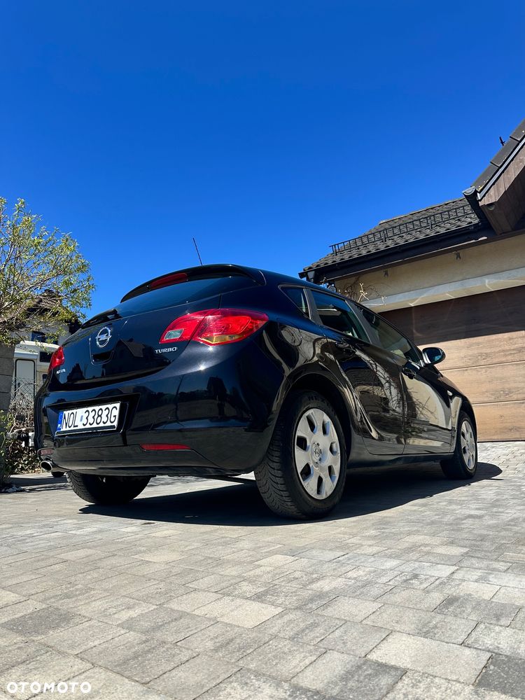 Opel Astra 1.4 Turbo Design Edition - 13