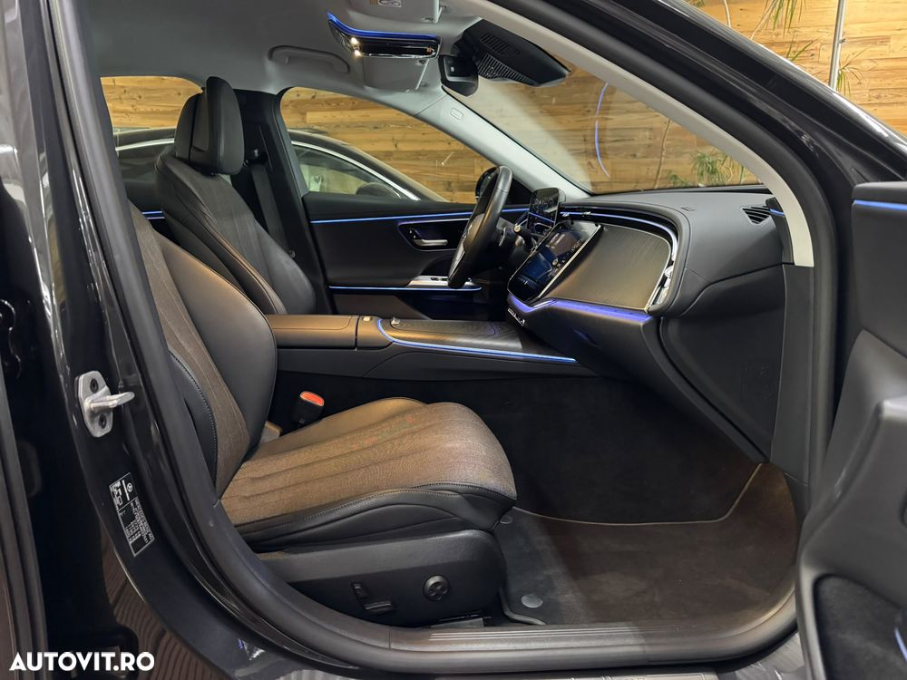 Mercedes-Benz E 300e 9G-TRONIC Edition AVANTGARDE - 14