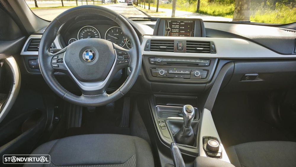 BMW 318 d Line Modern - 27