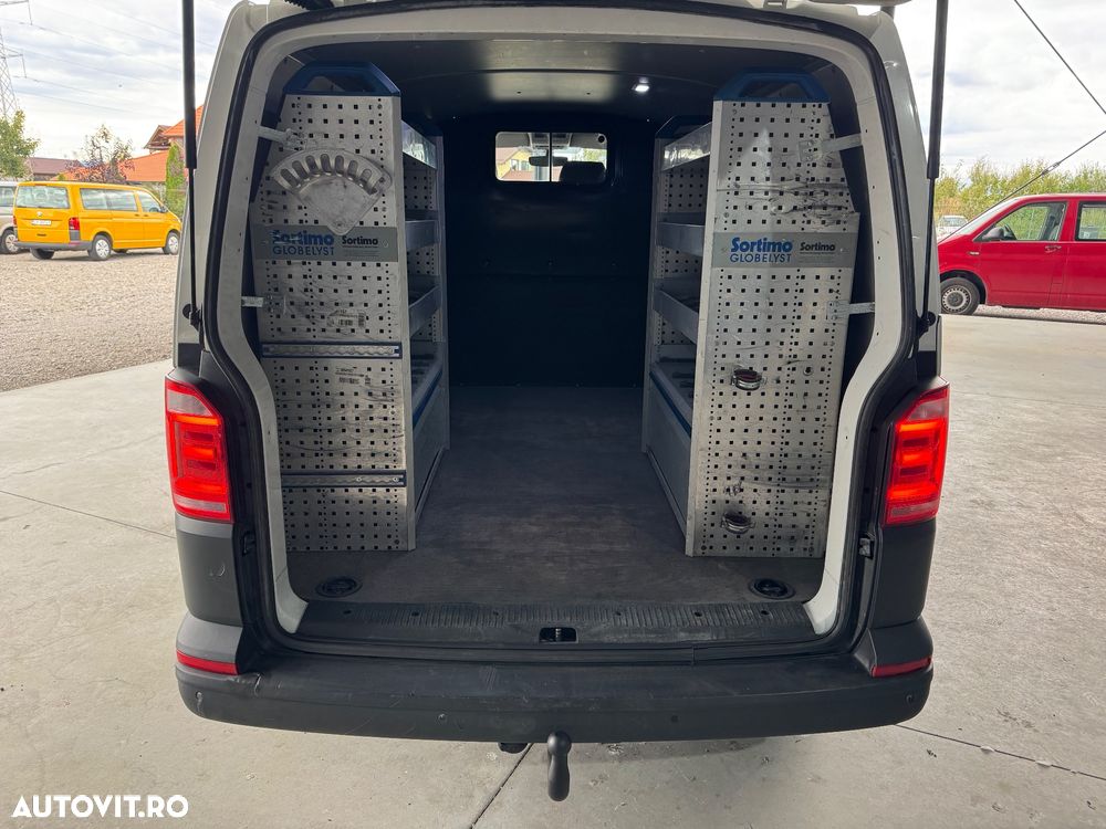 Volkswagen Transporter cu rafturi - 1