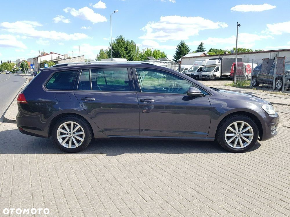 Volkswagen Golf 1.6 TDI BlueMotion Technology Lounge - 4