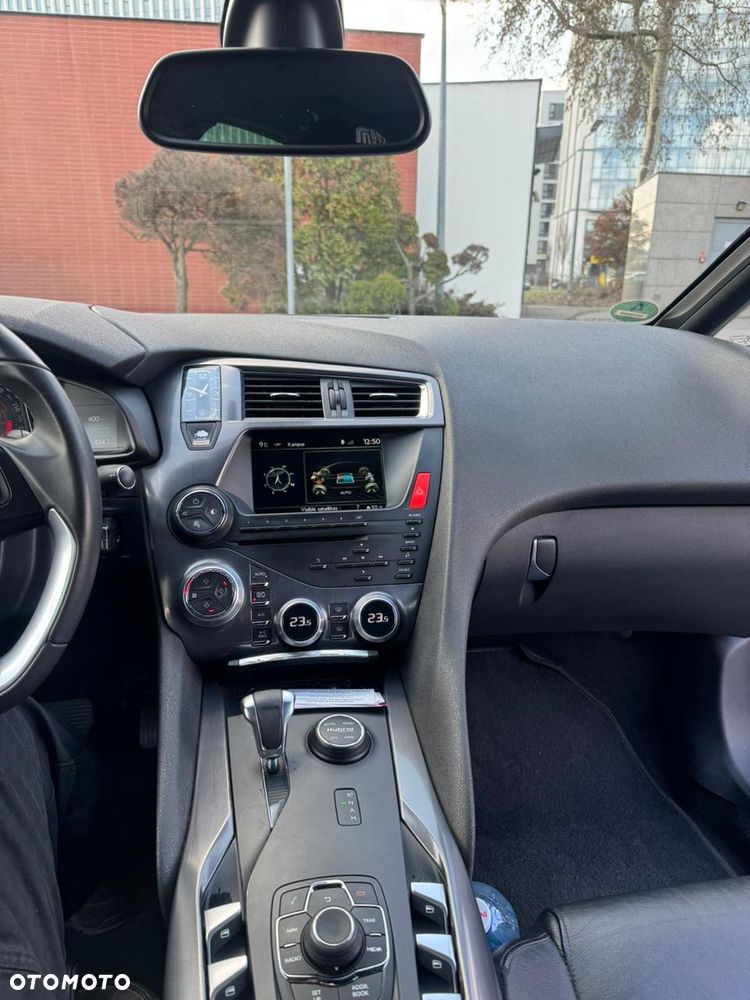 Citroën DS5 2.0 HDi Hybrid4 SoChic MCP - 10