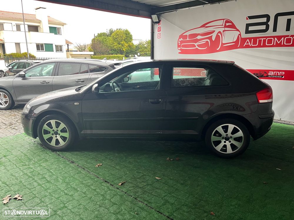Audi A3 2.0 TDI Attraction - 5