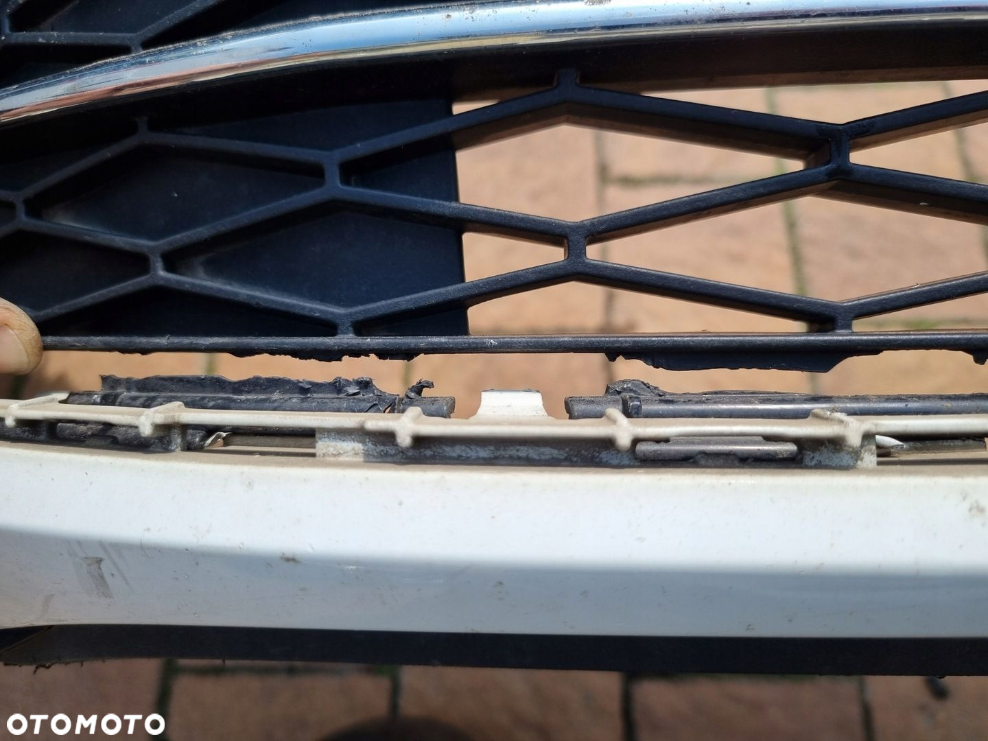 vw touran R-line RLINE 15- 16- zderzak przód  podłoga 5ta - 8