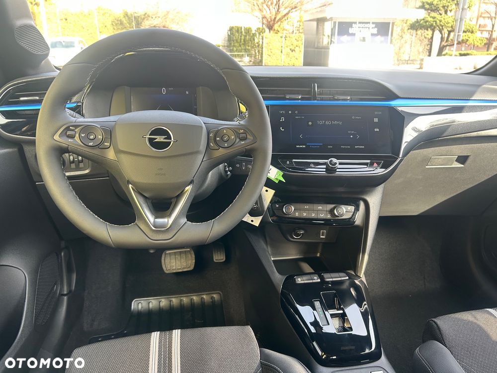 Opel Corsa 1.2 T mHEV Yes 2025 eDCT - 13