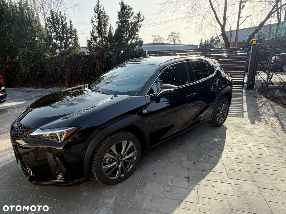 Lexus UX 250h F Sport 2WD - 1
